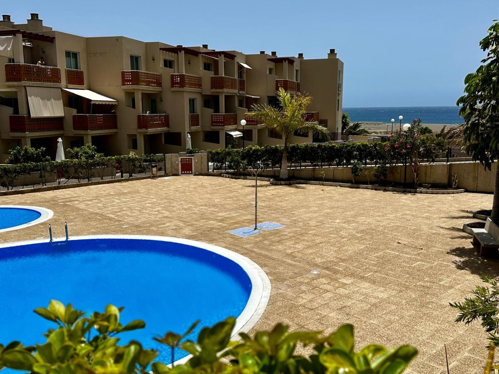 Flat In La Tejita, Medano Apartment Granadilla De Abona Bagian luar foto